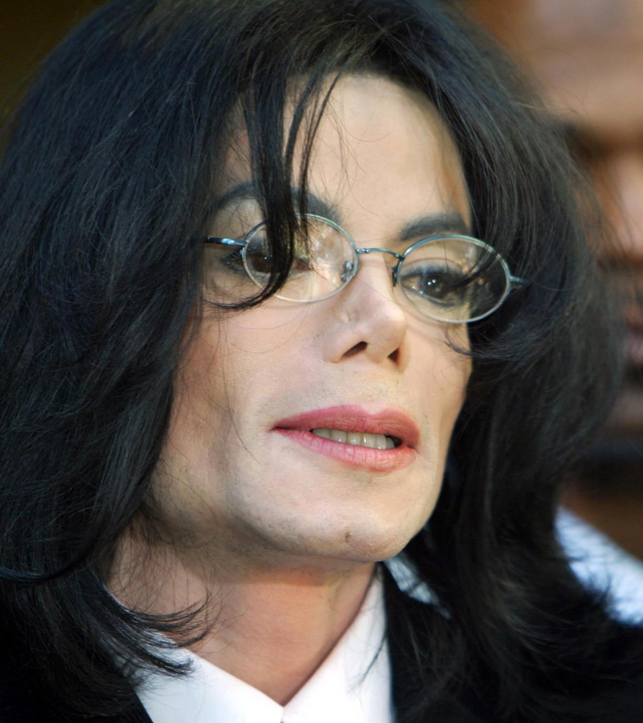 Michael Jackson was dragged to the court in the 2005 child molestation trial